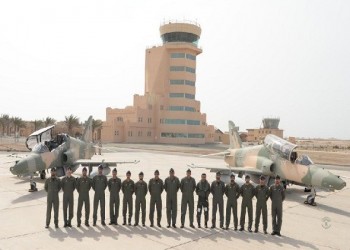  عمان اليوم - ضابط من سلاح الجو العُمانى يحصل على سيف الشرف الدولي من المملكة المتحدة