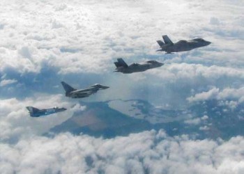  عمان اليوم - كوريا الجنوبية تقول أن مقاتلات روسية وصينية دخلت مجالها الجوي