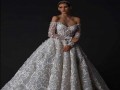  عمان اليوم - فتاة تحترف مهنة "وصيفة العروس" في حفلات الزفاف