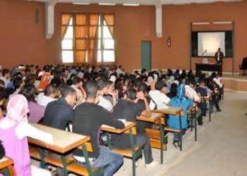  عمان اليوم - جامعة نزوى تحتفل بتخريج 1246 خريجًا وخريجة