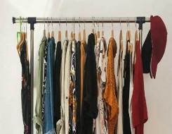  عمان اليوم - ثلاثة ألوان يجب أن تتوافر في خزانة ملابسك في العام الجديد