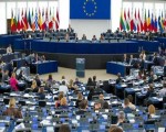 عمان اليوم - المفوضية الأوروبية تتمسك برفض تراخيص جديدة للتنقيب عن النفط والغاز في القطب الشمالي رغم ضغوط النرويج