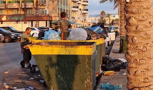  عمان اليوم - “بيئة” و”العمانية ساتس” توقعان اتفاقية لمعالجة النفايات الصناعية
