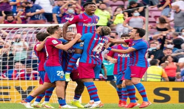  عمان اليوم - برشلونة يبدأ رحلة الدفاع عن لقب الدوري الإسباني أمام إلتشي بمشاركة محتملة لحمزة عبد الكريم