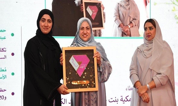  عمان اليوم - تكريم عدد من النساء العُمانيات احتفالًا بيوم المرأة العُمانية