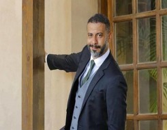  عمان اليوم - محمد فراج يكشف صعوبات تجسيد شخصية الشيخ علاء في «لعبة جهنم»