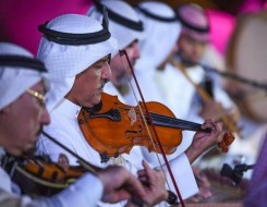  عمان اليوم - سترات لمسية هادفة تمكّن الصم من الاستمتاع بالحفلات الموسيقية