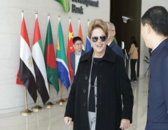  عمان اليوم - انطلاق قمة "بريكس" والكشف عن خطط للإقراض بعملتي جنوب أفريقيا والبرازيل للحد من الدولار