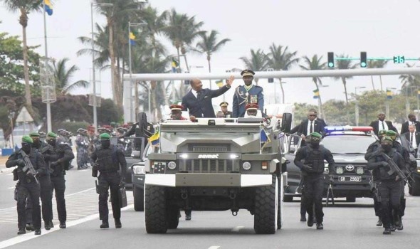  عمان اليوم - الغابون عملاق النفط في أفريقيا حكمها 3 رؤساء أخرهم بونغو الذي نجا من محاولة انقلاب سابقة