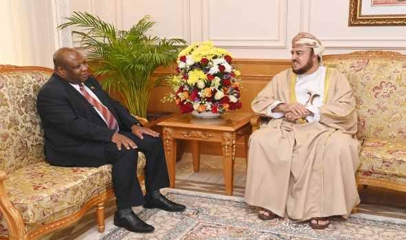  عمان اليوم - أسعد بن طـارق نائبُ رئيس الوزراء لشؤون العلاقات والتعاون الدولي يودّع السفير التنزاني