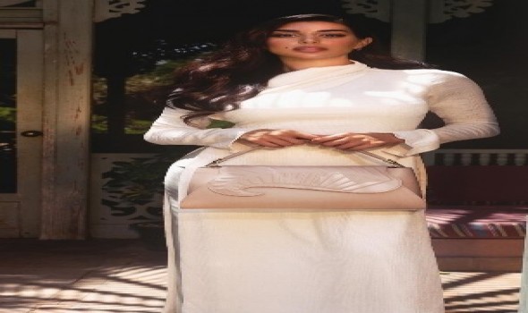 عمان اليوم - صيحة الفساتين الطويلة الأنيقة صاحبت ياسمين صبري في 2023