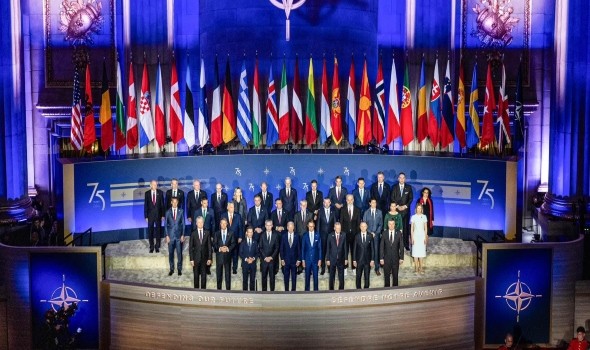  عمان اليوم - أمين عام "الناتو" يزور واشنطن وسط تهديد ترمب بالانسحاب وشكوك زعيم الجمهوريين في الكونغرس