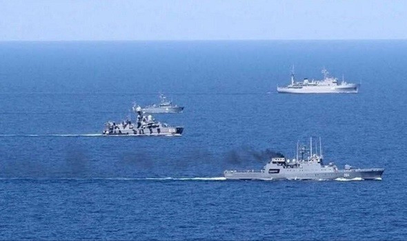  عمان اليوم - غارات تستهدف قواعد البحرية الإيرانية وتصعيد متبادل يدفع إسرائيل لإخلاء مطار بن غوريون