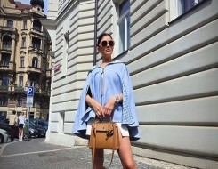  عمان اليوم - إطلالات النجمات في عطلة نهاية الأسبوع تمزج بين الراحة والفخامة من براغ إلى دبي