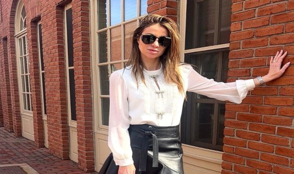  عمان اليوم - صيحة الجلد تتصدر موضة ربيع 2026 بإطلالات النجمات بين الكلاسيكية والعصرية