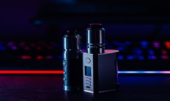  عمان اليوم - السيجارة الإلكترونية تسببت بثقوب سوداء في أسنان امرأة