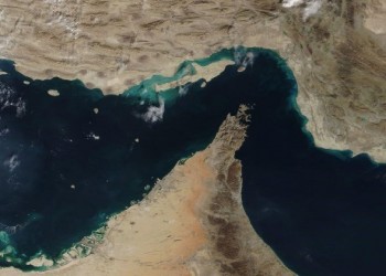  عمان اليوم - طهران تؤكد أن عبور مضيق هرمز يمر عبر التنسيق مع الحرس الثوري