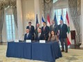  عمان اليوم - لبنان وإسرائيل يوقعان اتفاقاً برعاية واشنطن ونتنياهو لا انسحاب دون نزع سلاح حزب الله ونفي السيطرة على مرتفعات علي الطاهر