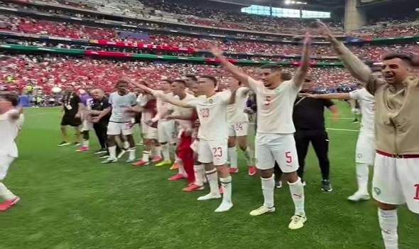  عمان اليوم - المنتخب المغربي يواصل كتابة التاريخ وينفرد بإنجاز كروي غير مسبوق عربياً وأفريقياً في المونديال