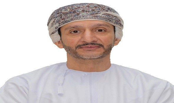  عمان اليوم - وزير الثقافة يؤكد أن بناء المواطن العماني ركيزة التنمية ويعلن انطلاق "برنامج الانضباط العسكري"