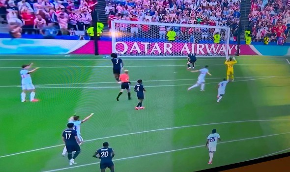  عمان اليوم - بلجيكا تلحق الهزيمة بالمنتخب الأميركي بأربعة أهداف مقابل هدف واحد ومشاركة المثير بالوغون طغت على المباراة