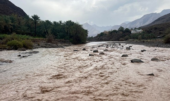  عمان اليوم - فيضانات عارمة في نيبال تخلف 9 قتلى وتفقد 384 مسافرًا بينهم 291 أجنبيًا