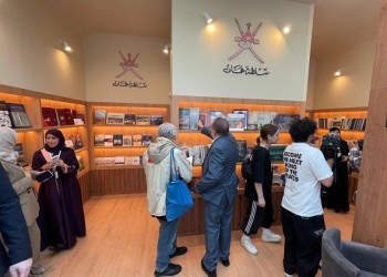  عمان اليوم - الجناح العُماني في معرض موسكو للكتاب يستقطب اهتمام الزوار والباحثين