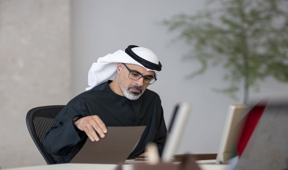  عمان اليوم - ولي عهد أبوظبي يلتقي بوتين على هامش قمة "بريكس" لبحث العلاقات الإماراتية الروسية