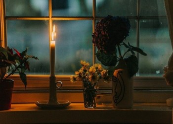 عمان اليوم - 11 طريقة مبتكرة لاستخدام الشمع وحل مشكلات التدبير المنزلي الشائعة